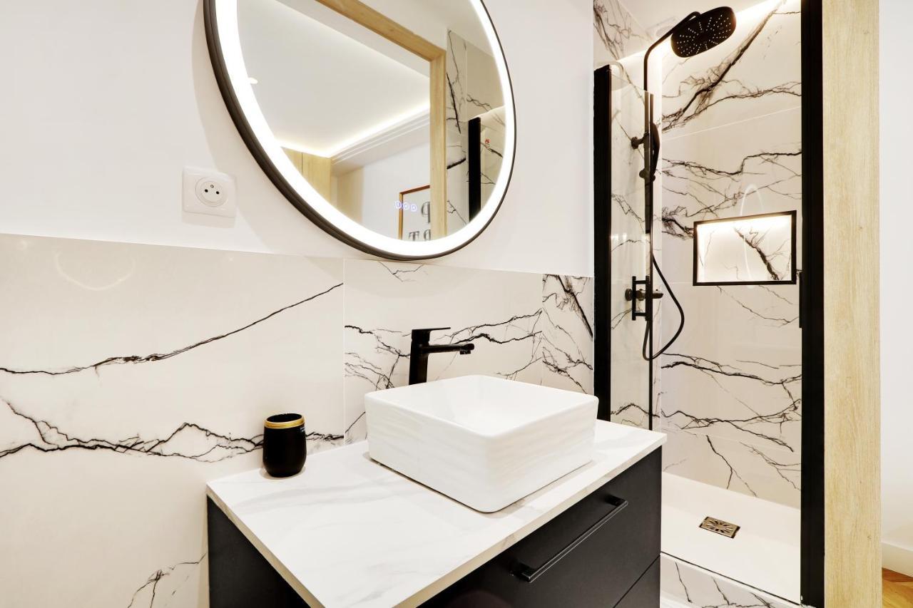 Off Majesti Upper Marais Apartment- Rue Du Faubourg Saint-Martin 巴黎 外观 照片